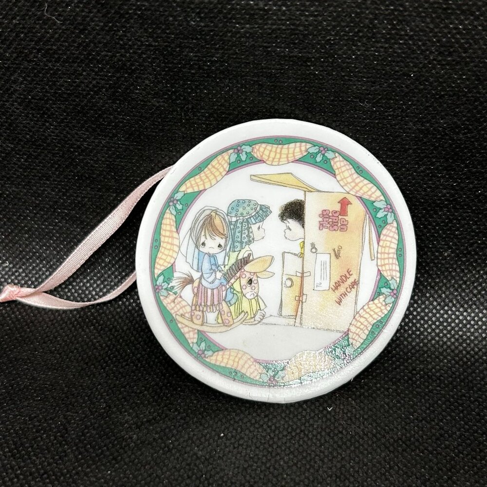 Vintage Precious Moments “No Room at the Inn” mini collectible plate ornament
